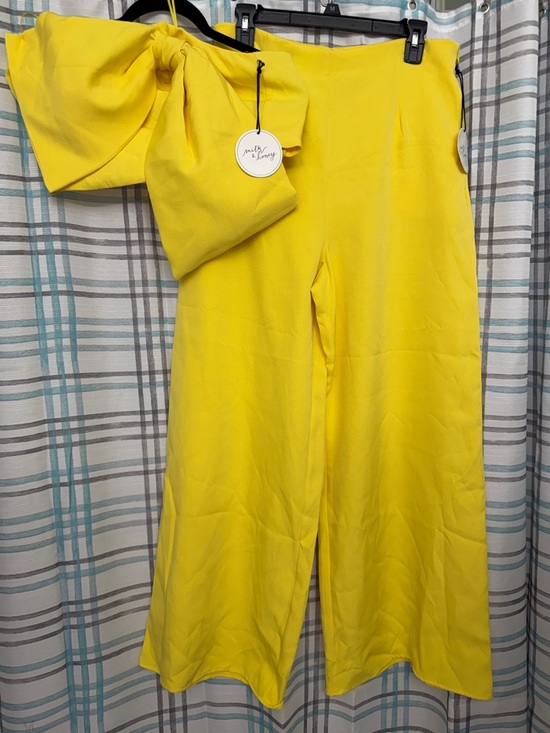 Milk & Honey Pants - Sunshine Yellow Wide-Leg Jumpsuit with Bow Accent